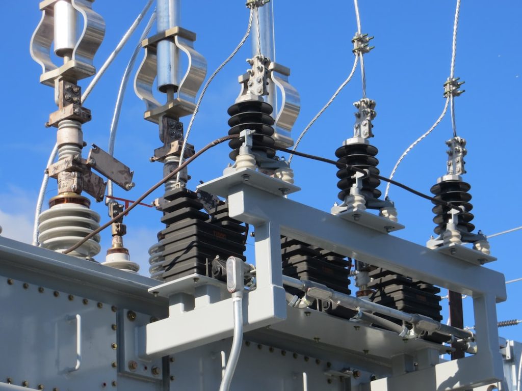 How do insulators play an important role in the energy storage industry?